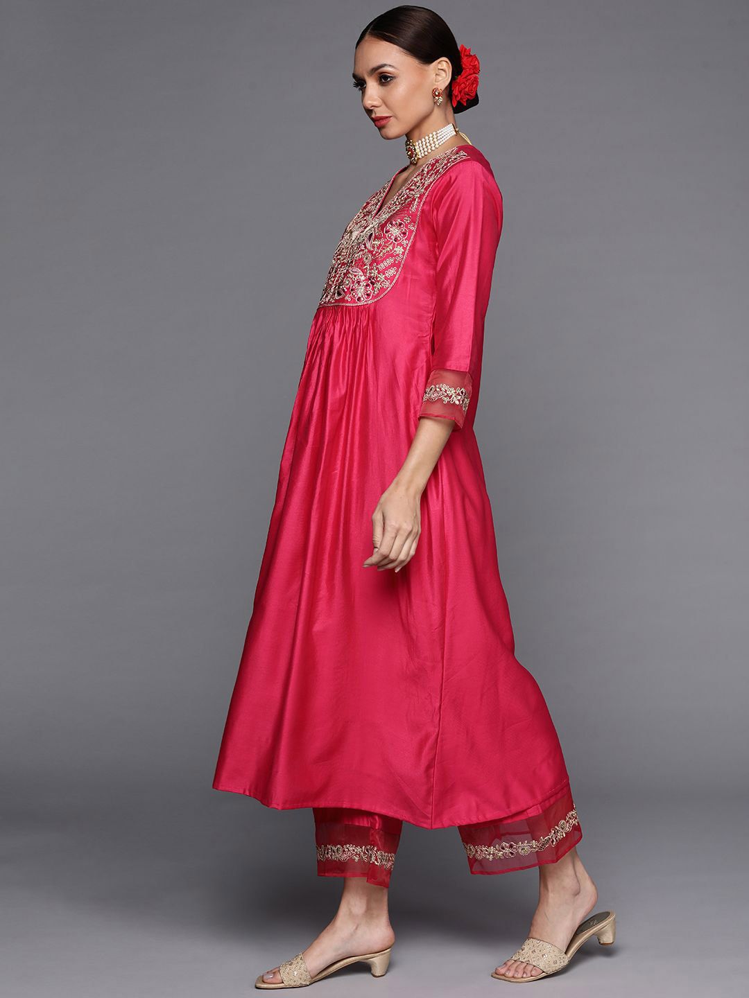 Indyancart IE Ethnic Motifs Yoke Design A-Line Sequined Kurta with Palazzos & Dupatta