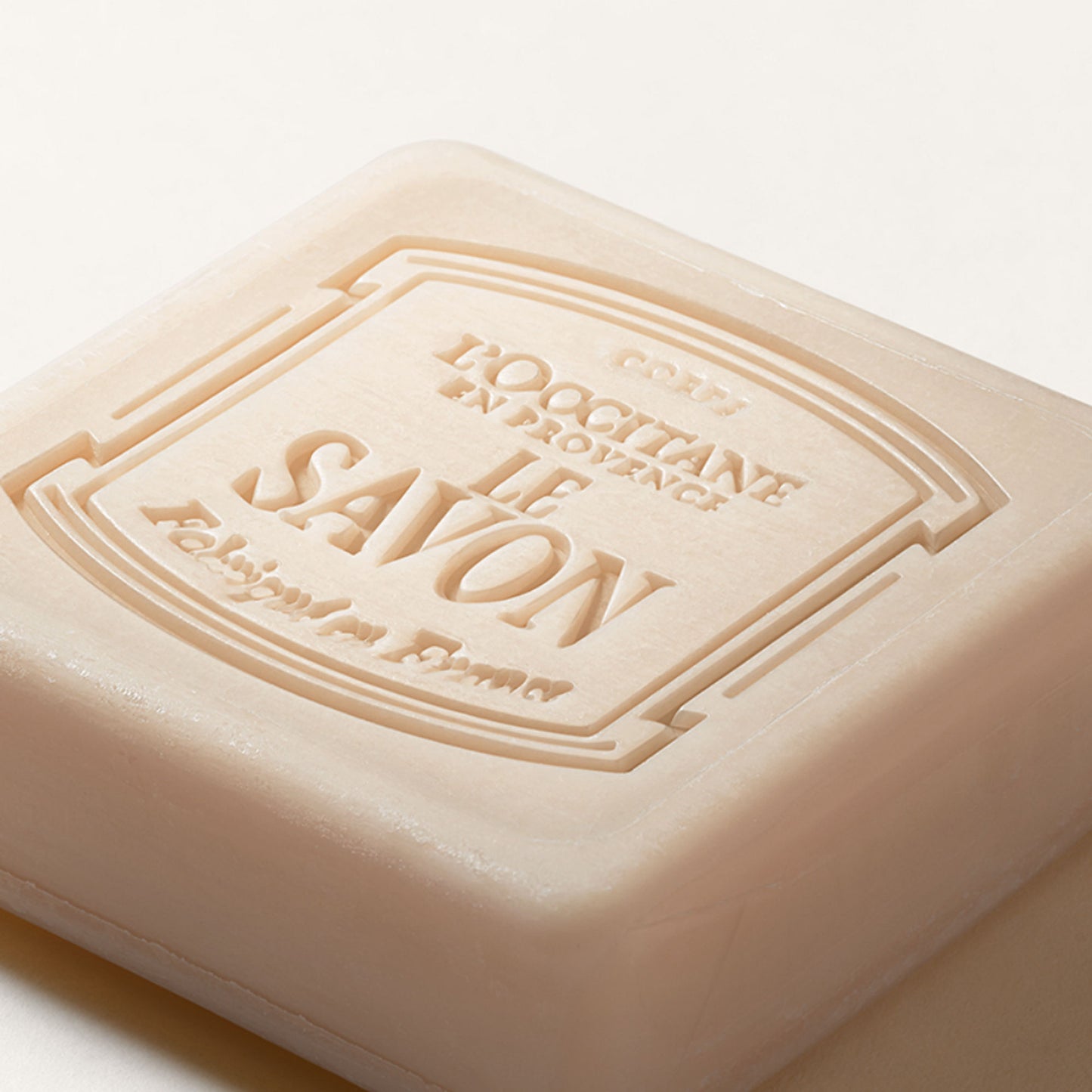 L'Occitane Shea Butter Extra Rich Body Soap - Milk