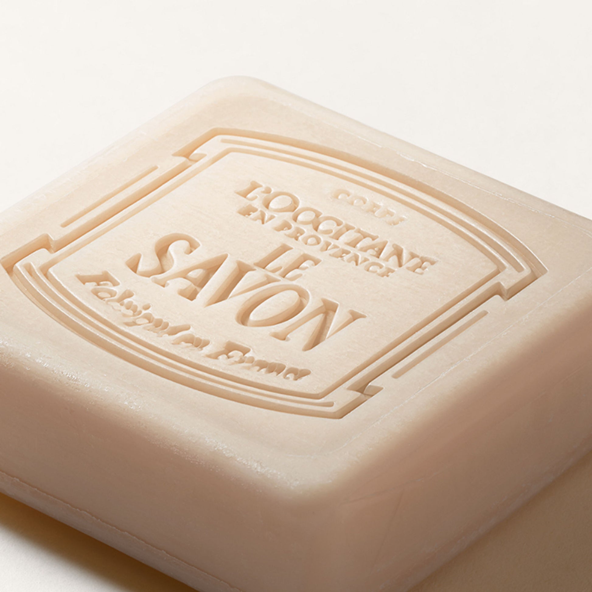 L'Occitane Shea Butter Extra Rich Body Soap - Milk