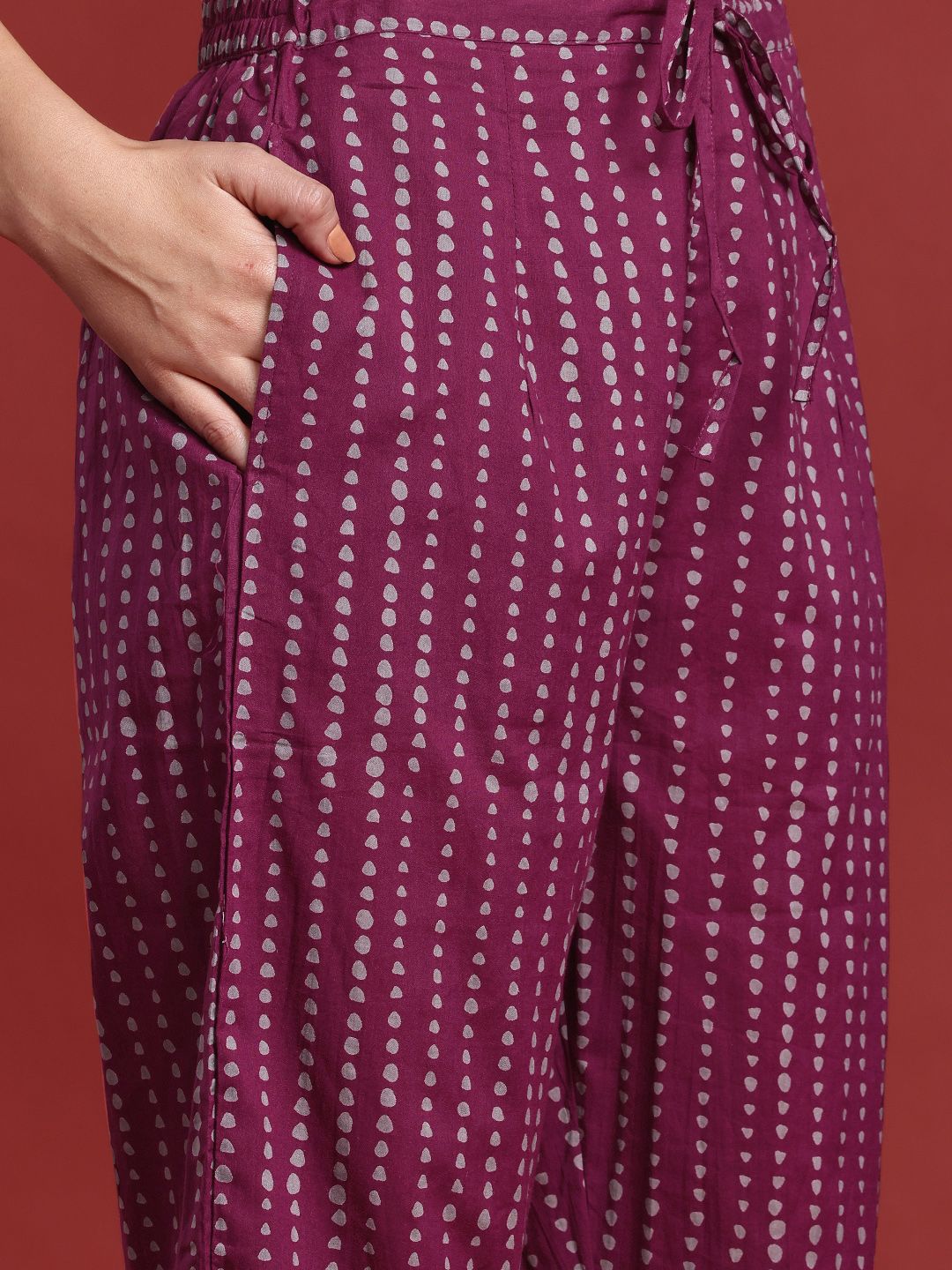 Indyancart IE Floral Printed Pure Cotton Kurta With Trousers & Dupatta