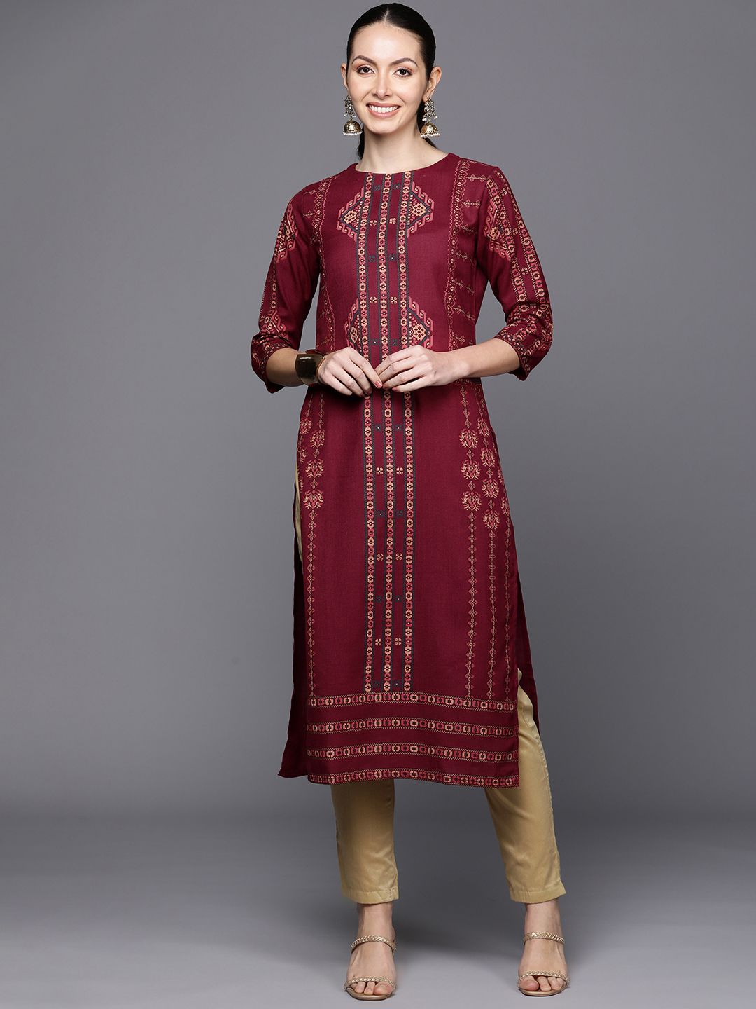 Indyancart IE Ethnic Motifs Foil Printed Straight Kurta