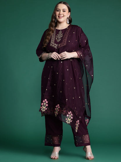 Dhiyona IE Plus Size Floral Embroidered Zari Kurta With Trousers & Dupatta