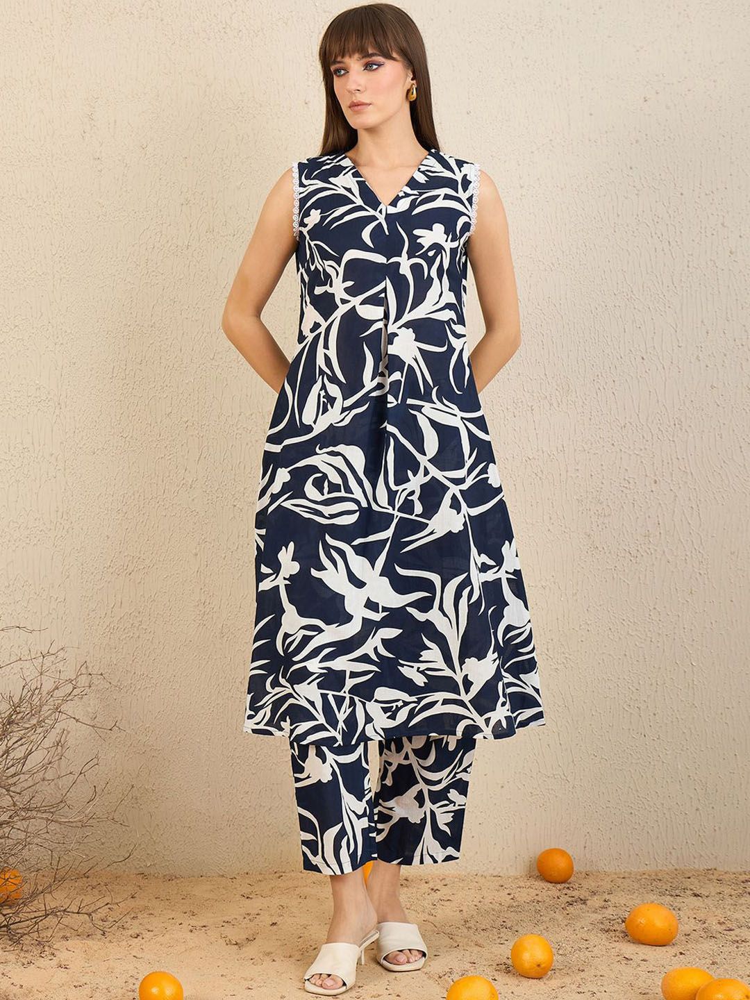 Dhiyona IE Floral Printed Pure Cotton Tunic & Trousers
