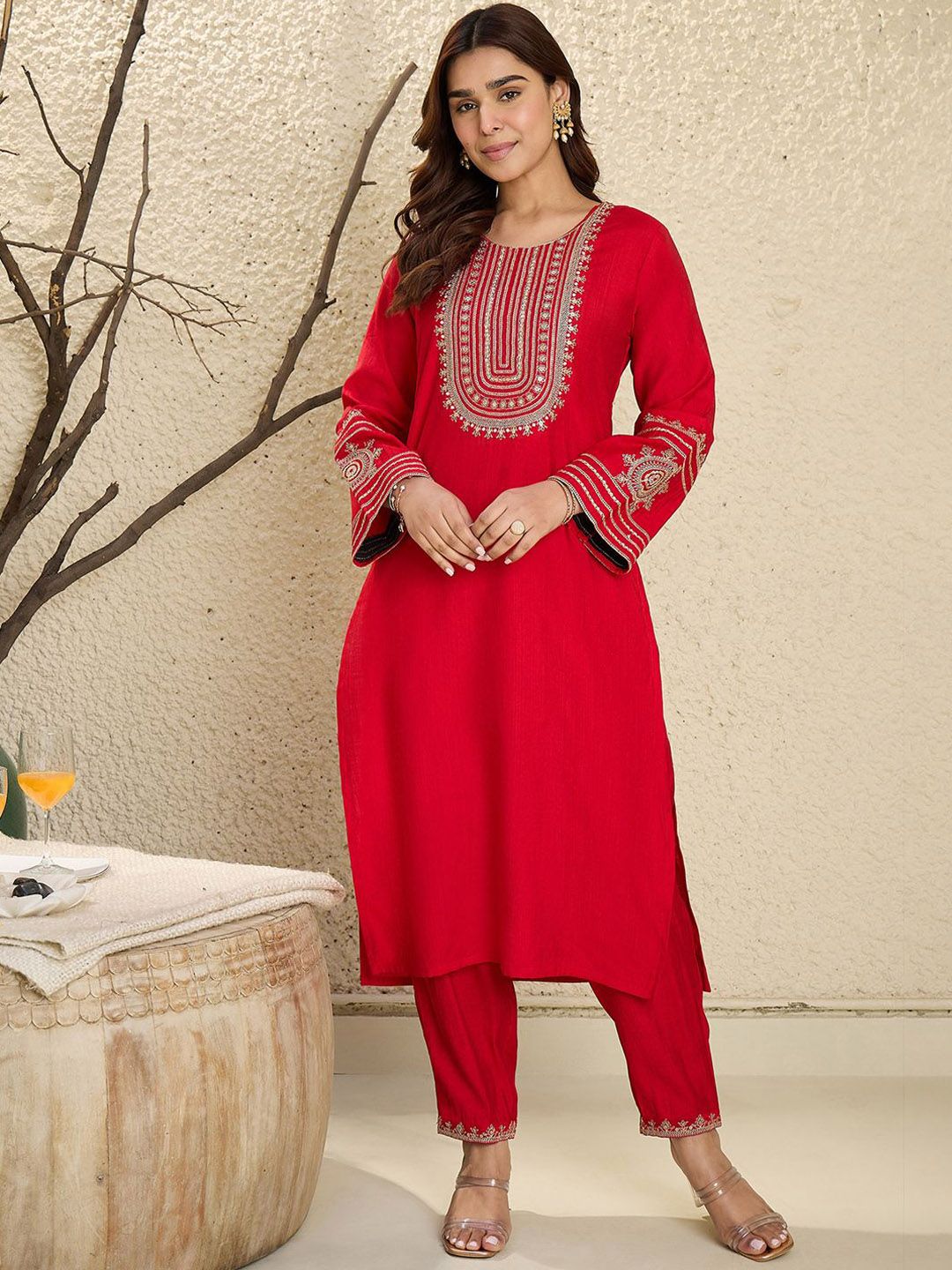 Dhiyona IE Floral Yoke Design Flared Sleeves Zari Straight Kurta With Trousers