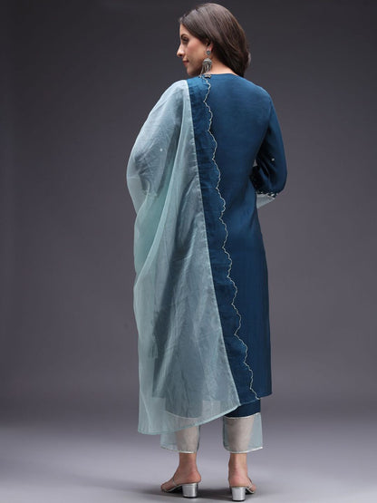 Indyancart SN Women's Geometric Embroidered Kurta with Trousers & Dupatta