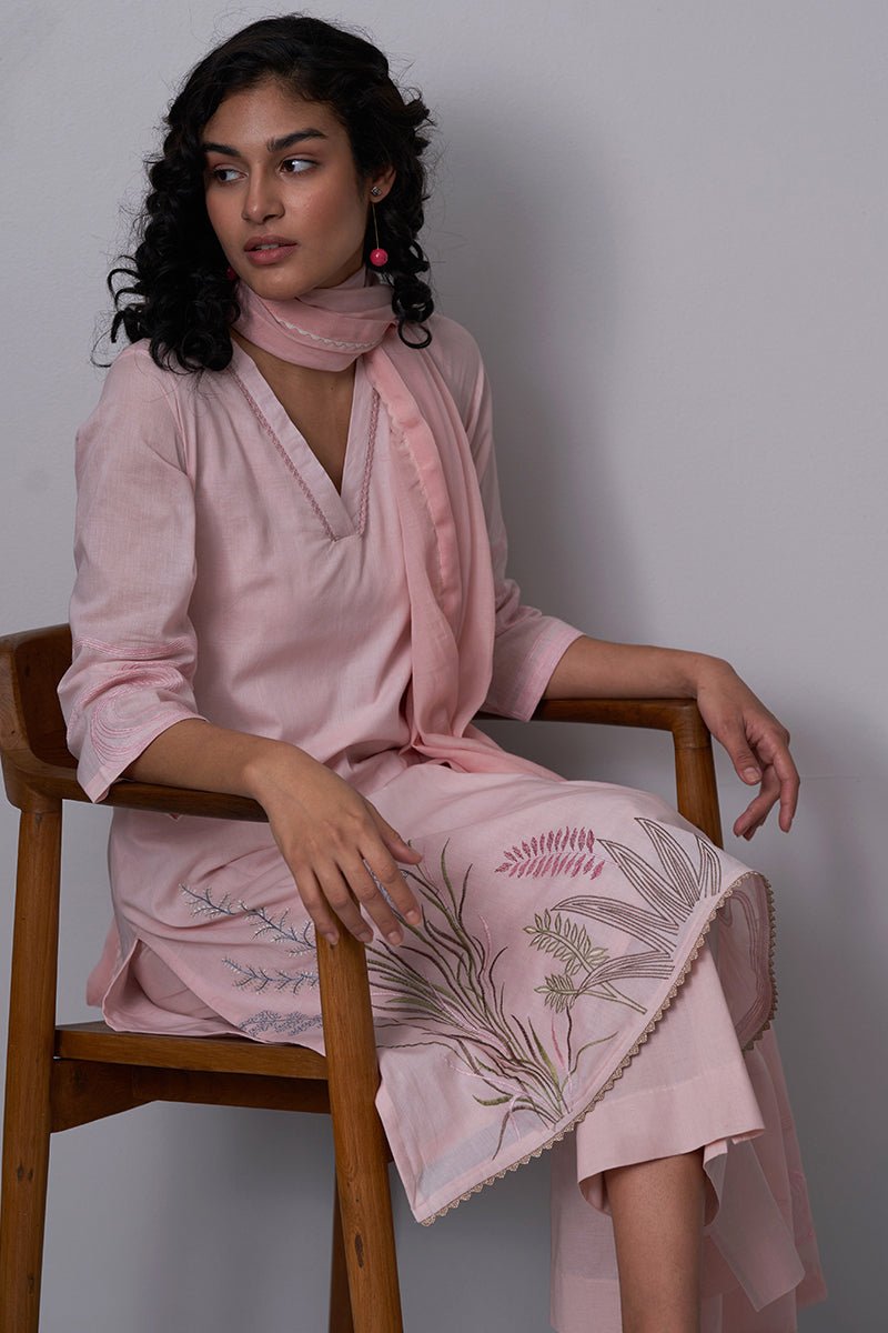 Women's Pink Embroidered Cotton Kurta With Viscose Chanderi Embroidered Dupatta