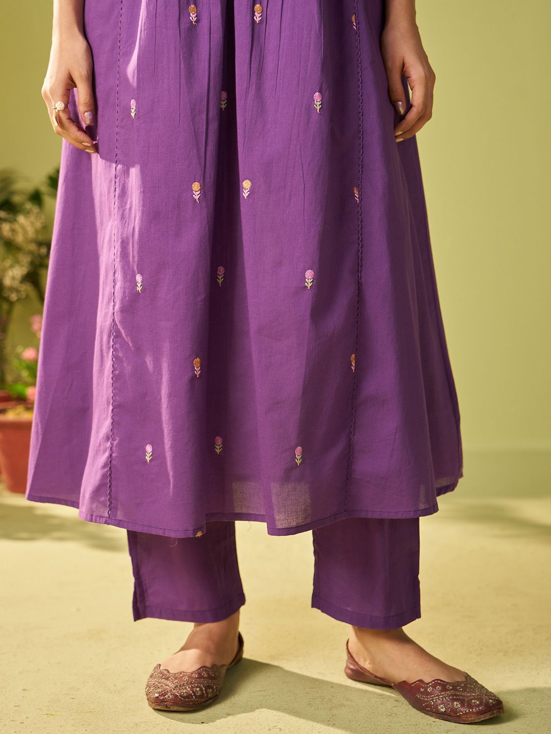 Women Floral Embroidered Cotton Kurta with Trousers & Dupatta