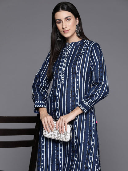 Indyancart VA Women's Printed Regular Pure Cotton Kurta with Trousers