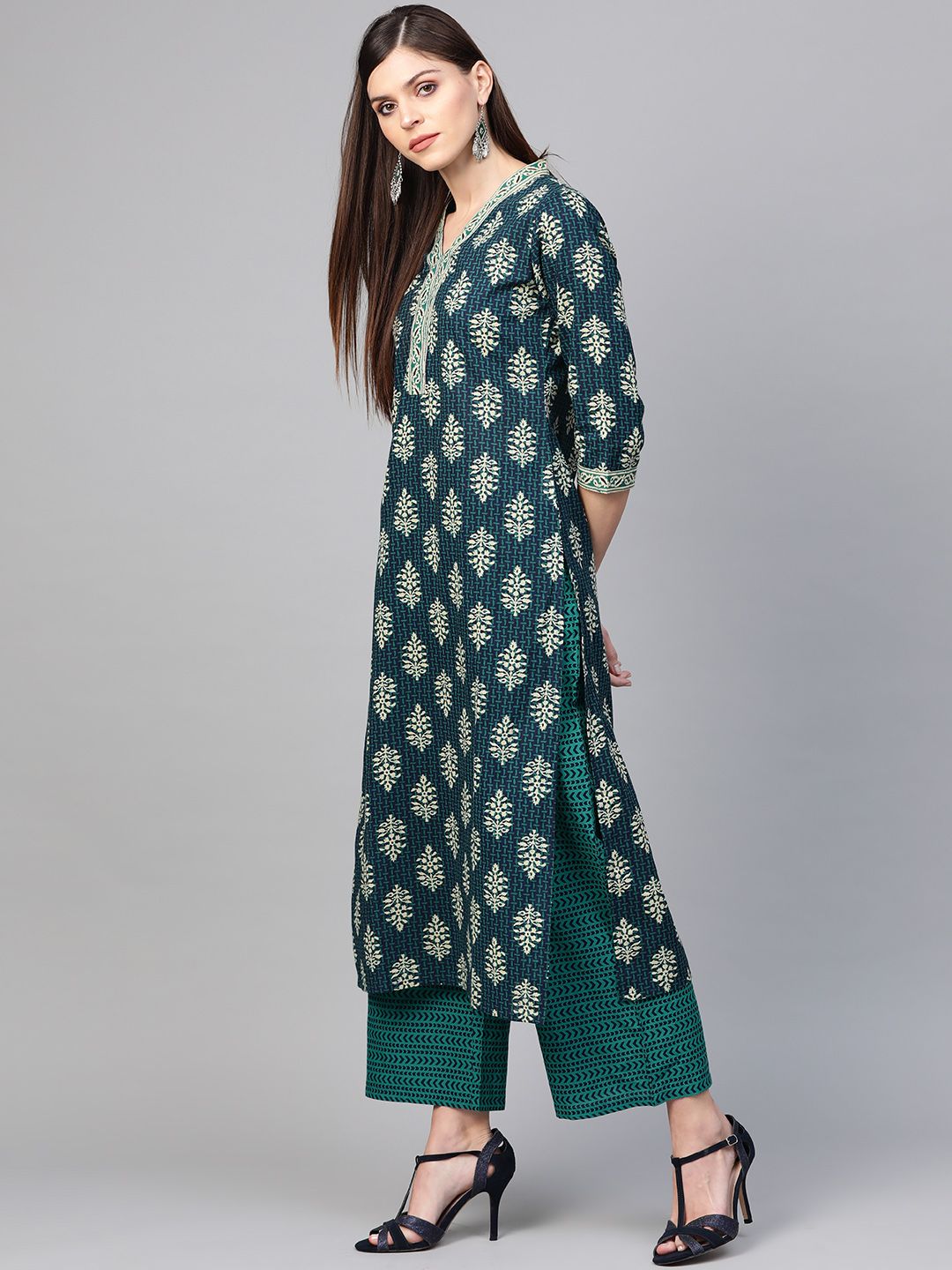 Dhiyona IE Women Navy Blue & Green Printed Kurta with Palazzos & Dupatta