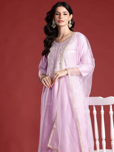 Indyancart IE Ethnic Motifs Embroidered Thread Work Liva Kurta with Trousers & Dupatta