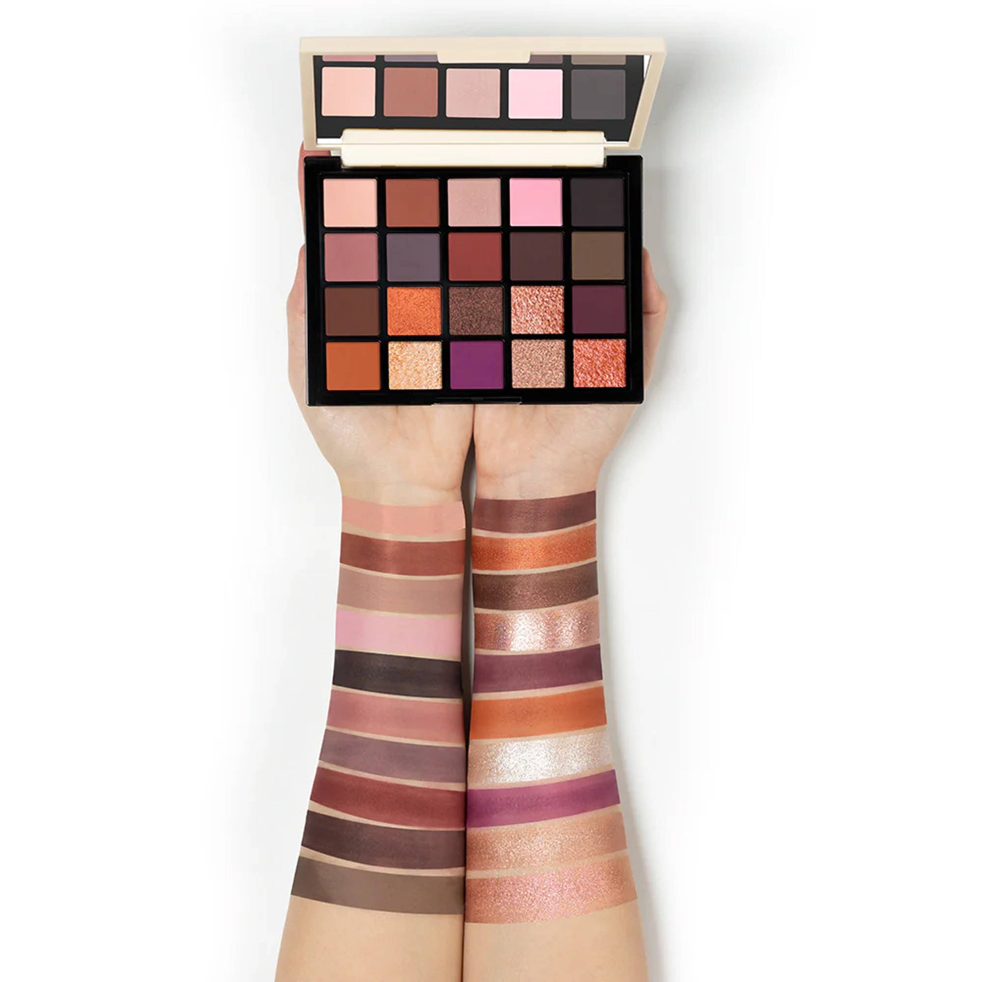 Character Shadow Gallery 20 Color Eyeshadow Palette - SGE001