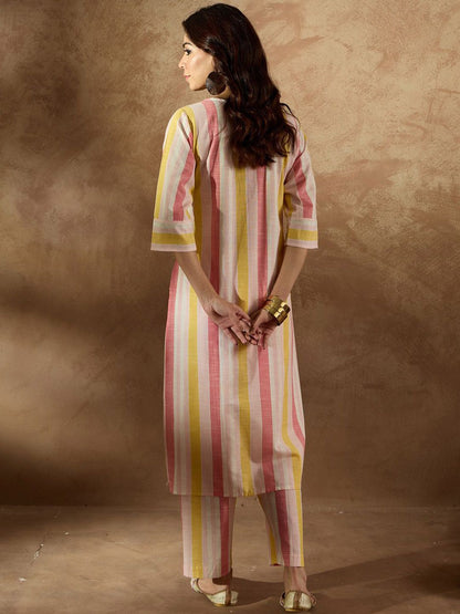 Dhiyona IE Women Floral Embroidered Regular Thread Work Pure Cotton Kurta with Trousers
