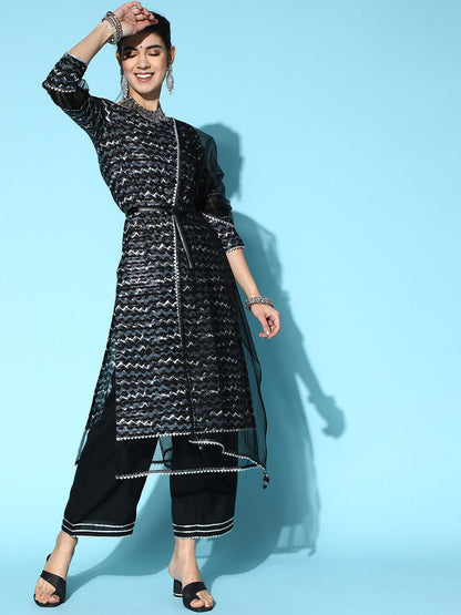 Women Printed Gotta Patti Kurta With Trousers & Dupatta