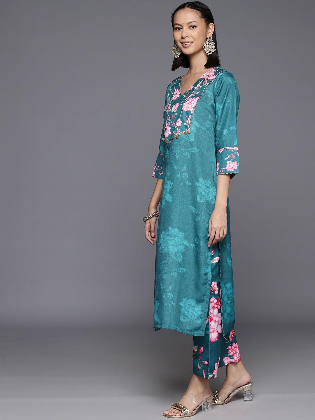 Indyancart VA Women's Floral Printed Regular Gotta Patti Kurta with Trousers & Dupatta