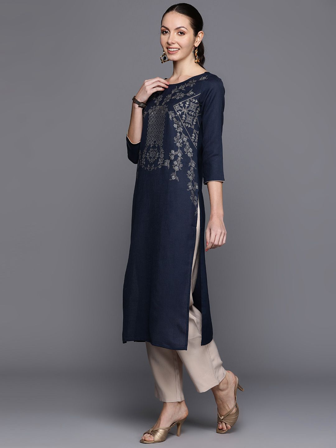 Indyancart IE Geometric Foil Printed Kurta