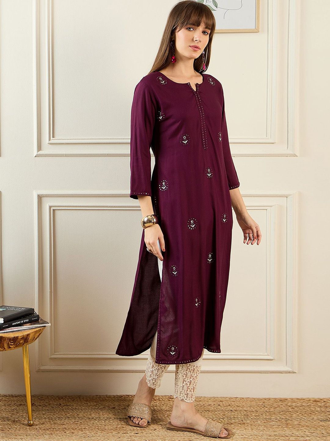 Indyancart IE Women Ethnic Motifs Embroidered Sequinned Kurta