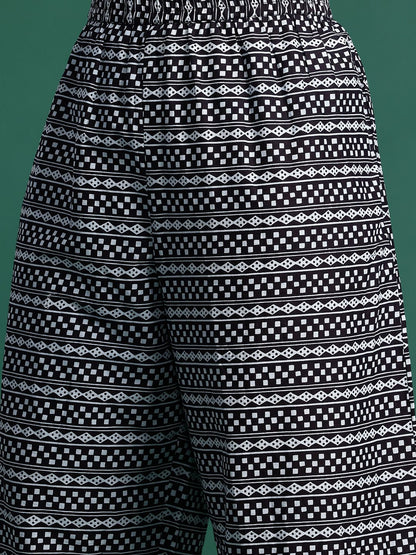 Indyancart Women's Geometric Printed Pure Cotton Kurta with Trousers & Dupatta