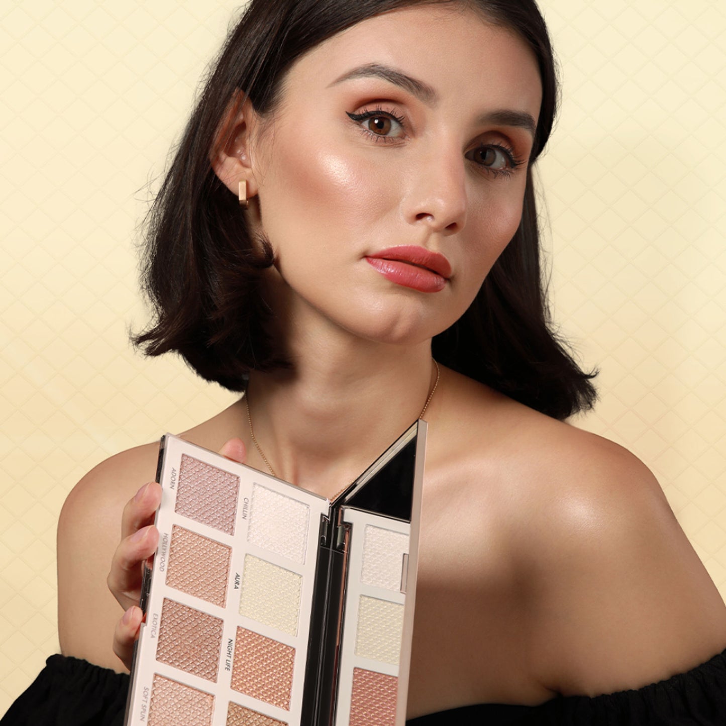 Daily Life Forever52 Essentials Highlight Palette BKS002