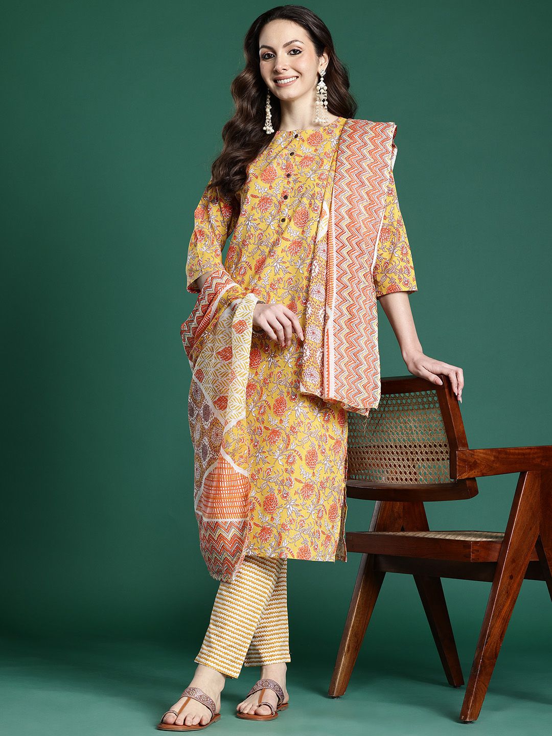 Floral Printed Pure Cotton Kurta with Trousers & With Dupatta