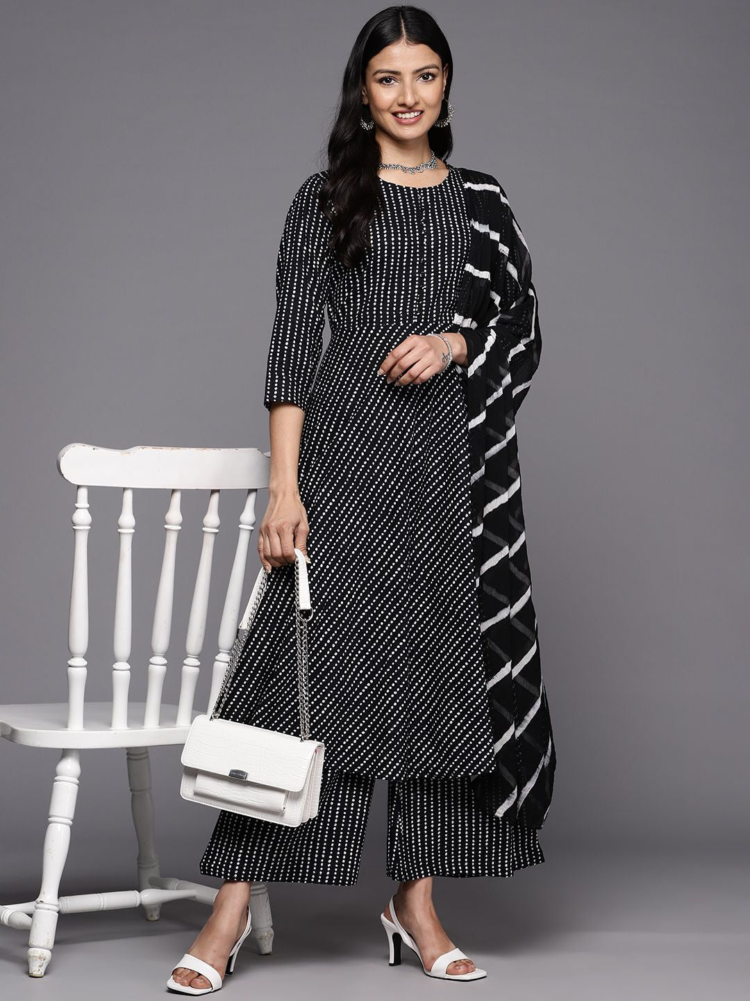 Dhiyona VA Women'sPrinted Empire Pure Cotton Kurta With Palazzos & With Dupatta