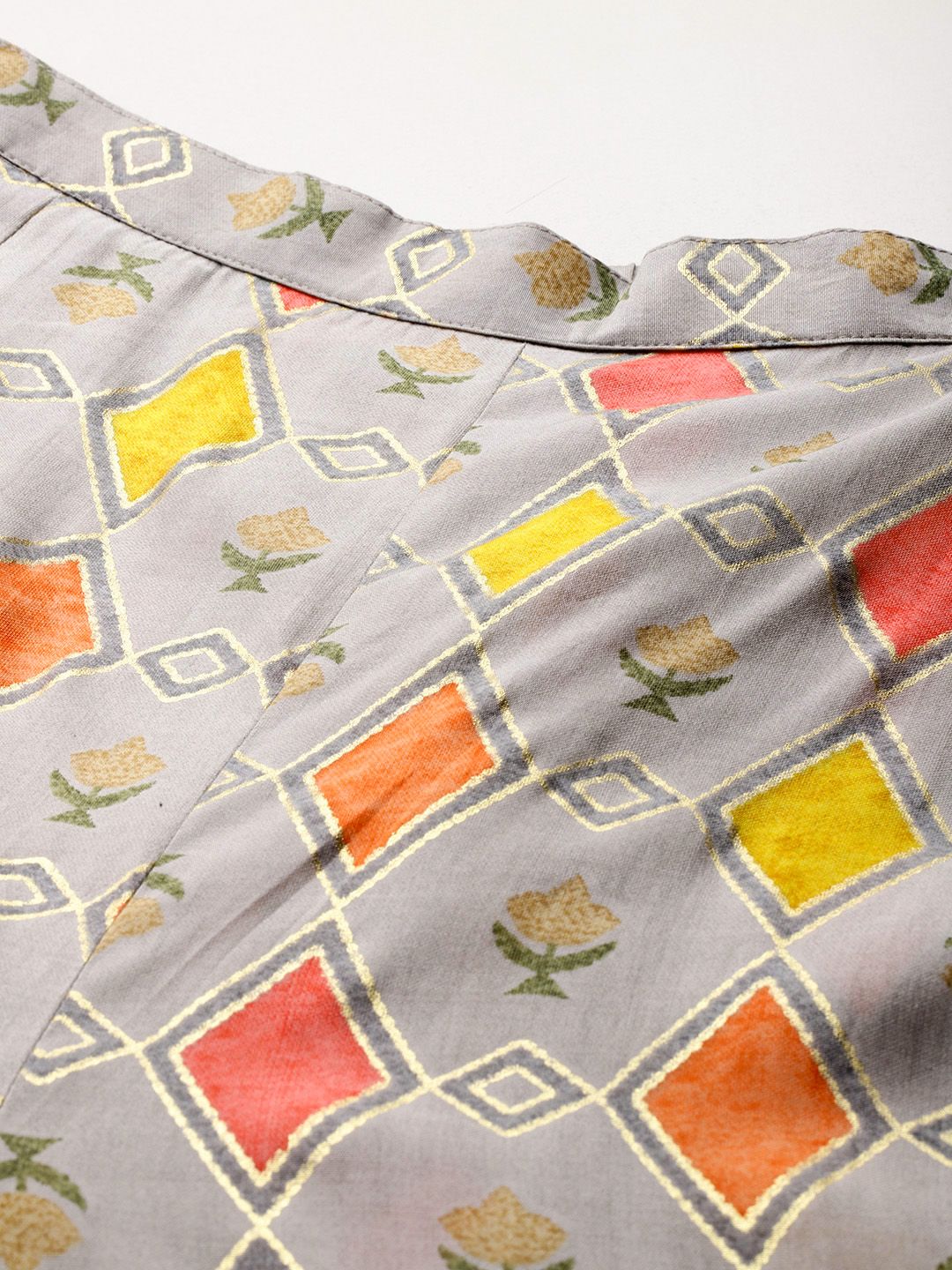 Dhiyona IE Printed Shirt With Palazzos