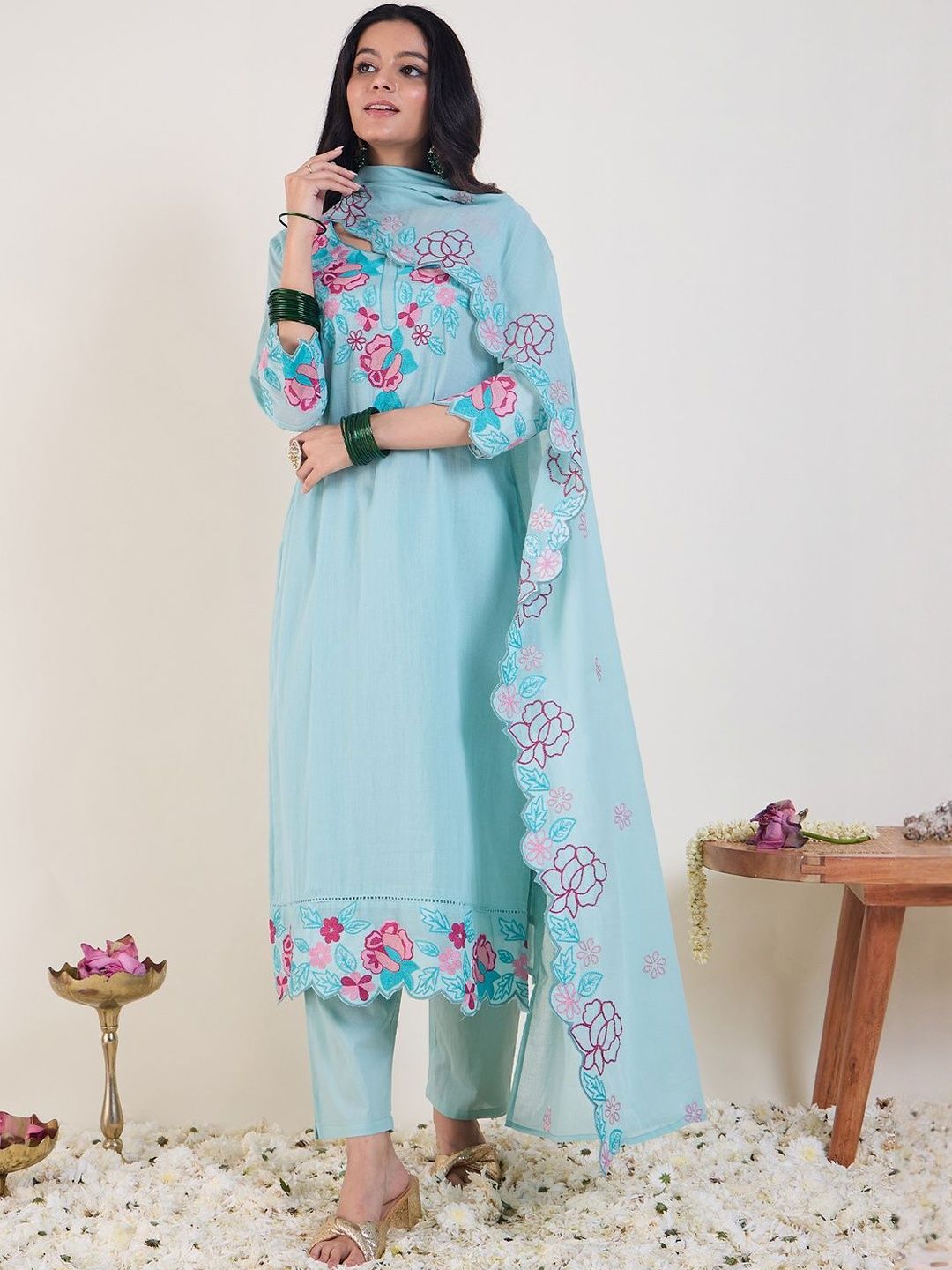 Floral Embroidered Thread Work Pure Cotton Straight Kurta & Trousers With Dupatta