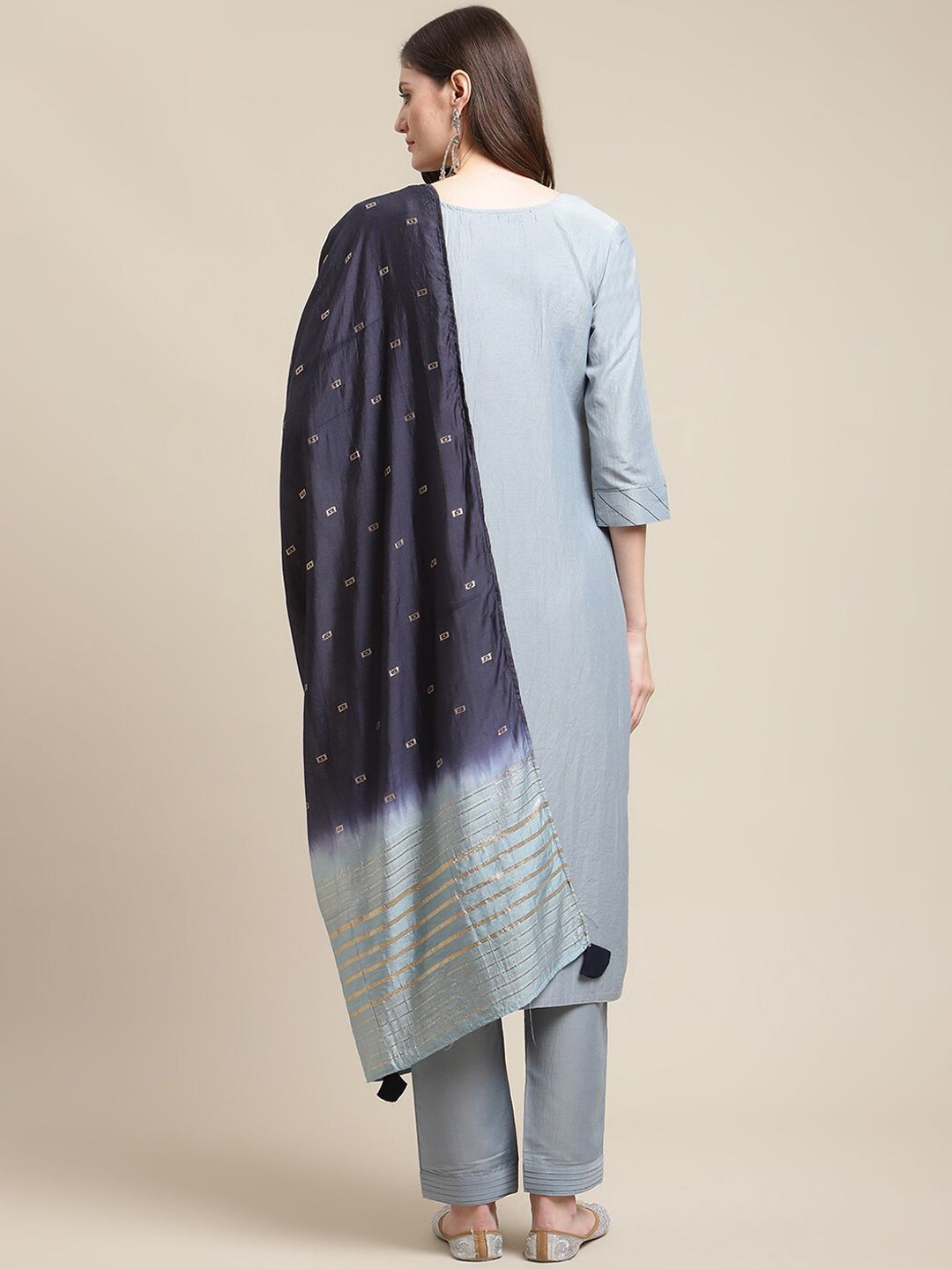 Indyancart VA Women's Grey & Navy Blue Floral Embroidered Kurti with Trousers & With Dupatta
