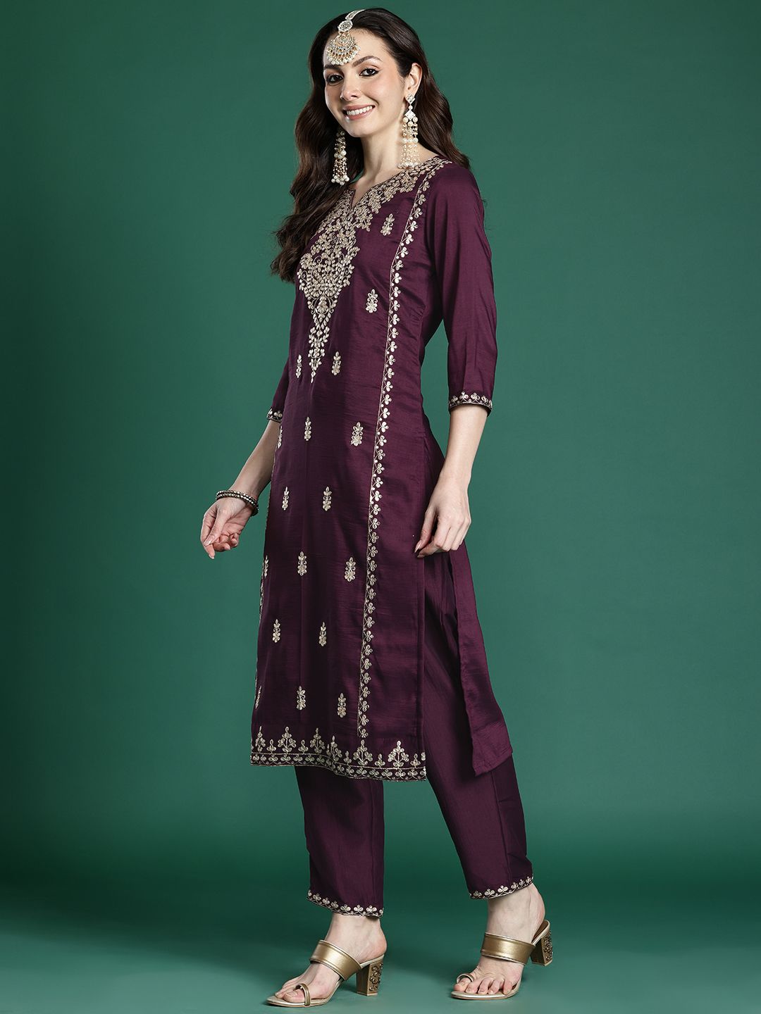 Indyancart IE Ethnic Motifs Embroidered Gotta Patti Kurta with Trousers & With Dupatta