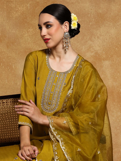 Indyancart VA Women'sFloral Embroidered Zari Straight Kurta With Trousers And Dupatta