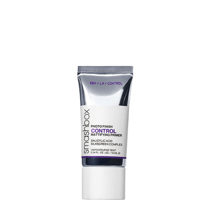 Smashbox Photo Finish Control Mattifying Primer with Salicylic Acid, smooth texture and clear packaging, designed to control shine.