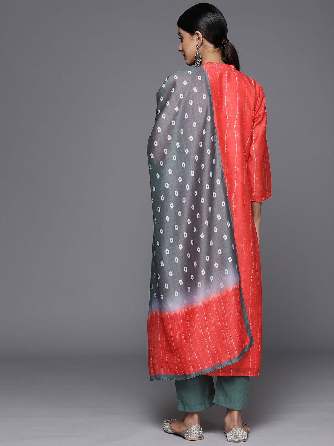 Dhiyona VA Women'sPrinted Regular Kurta With Trousers & With Dupatta