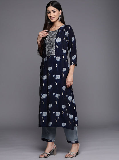 Indyancart VA Women'sFloral Yoke Design Sequinned Chanderi Silk Kurta with Trousers & With Dupatta