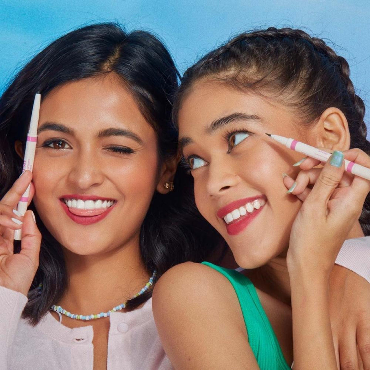 Gush Beauty Eye Like Options 2-in-1 black felt tip eyeliner and creamy kohl pencil, sleek and versatile makeup tool