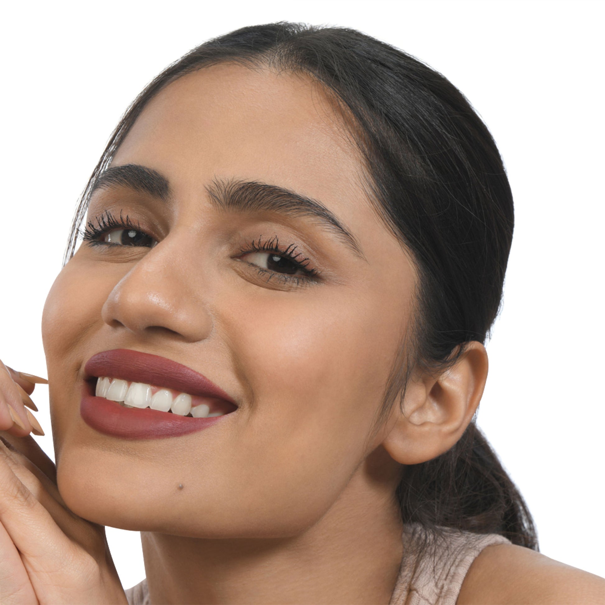 KIRO Lush Moist Matte Lipstick - Nude Garnet
