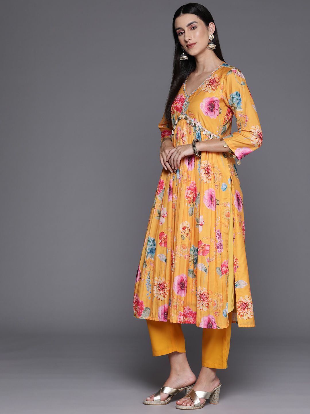 Indyancart VA Women's Floral Printed Empire Beads and Stones Kurta with Trousers & With Dupatta