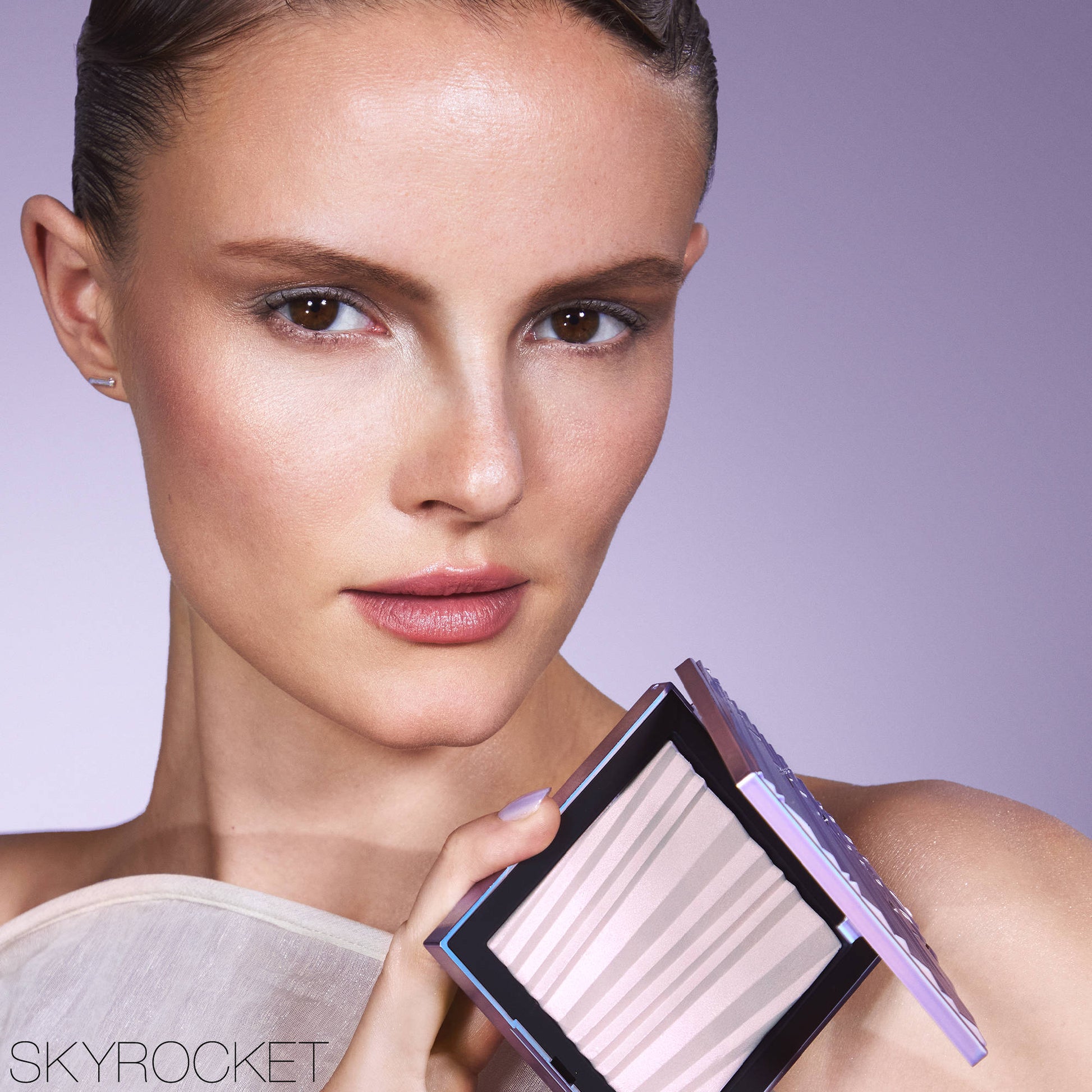 NARS Aura Face Body Powder - Skyrocket
