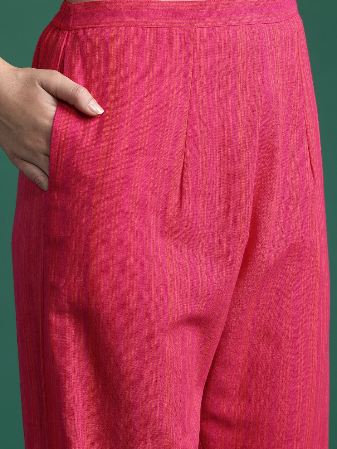 Dhiyona IE Floral Embroidered Thread Work Pure Cotton Kurta with Trousers