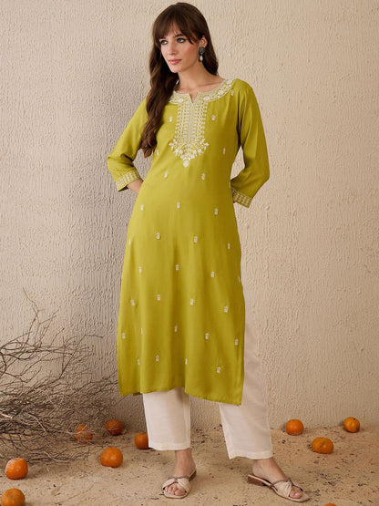 Indyancart IE Women Ethnic Motifs Embroidered Thread Work Kurta
