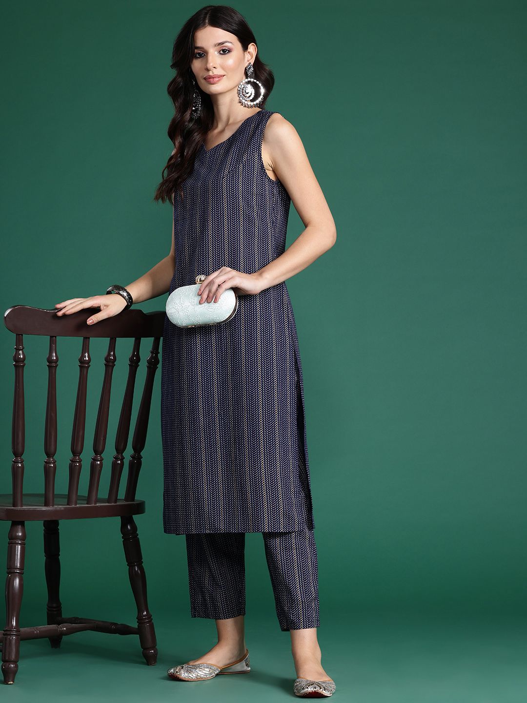 Indyancart IE Plus Size Printed Pure Cotton Kurta with Trousers