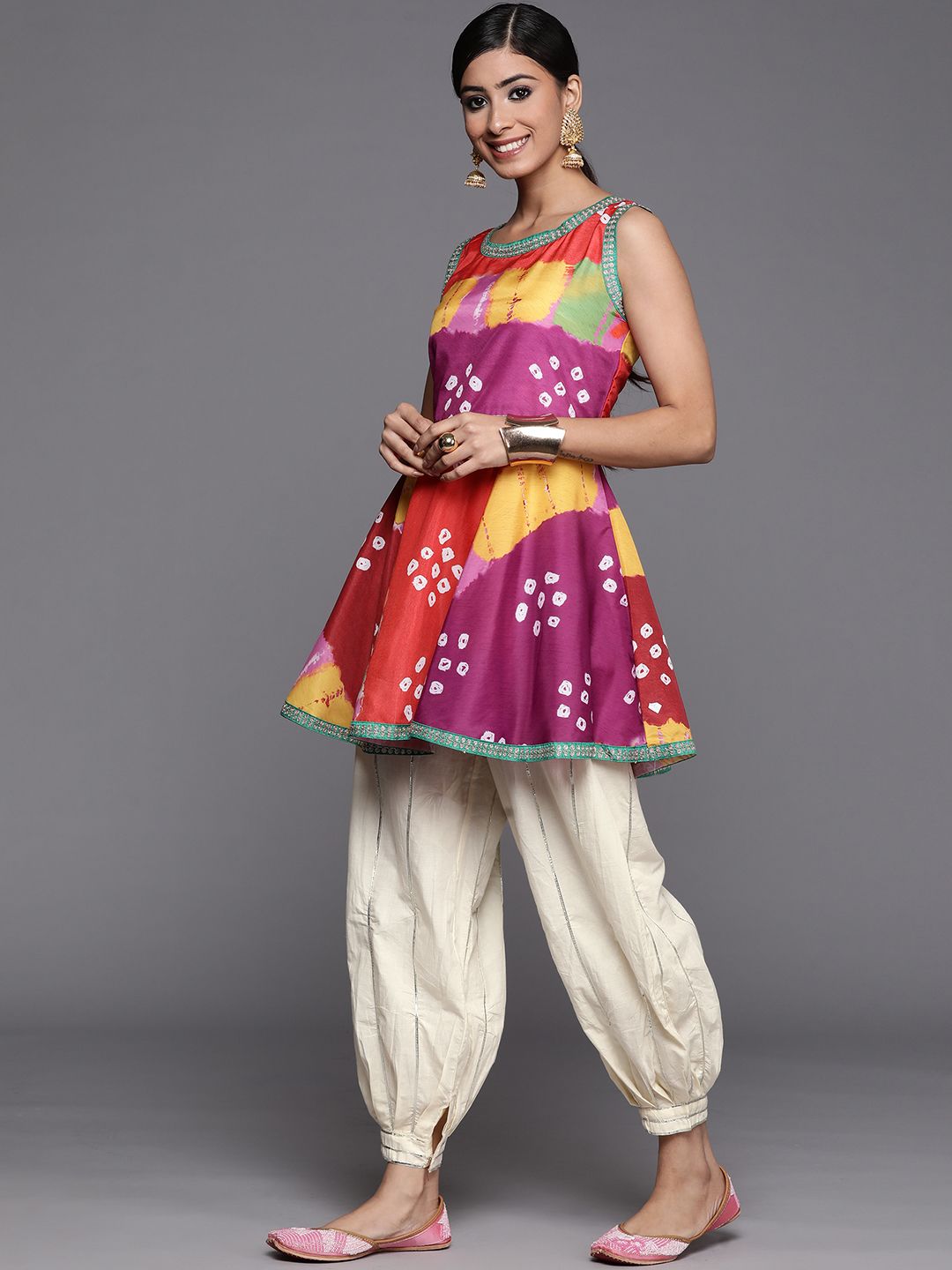 Indyancart VA Women's Multicoloured Bandhani Printed Kurta with Salwar
