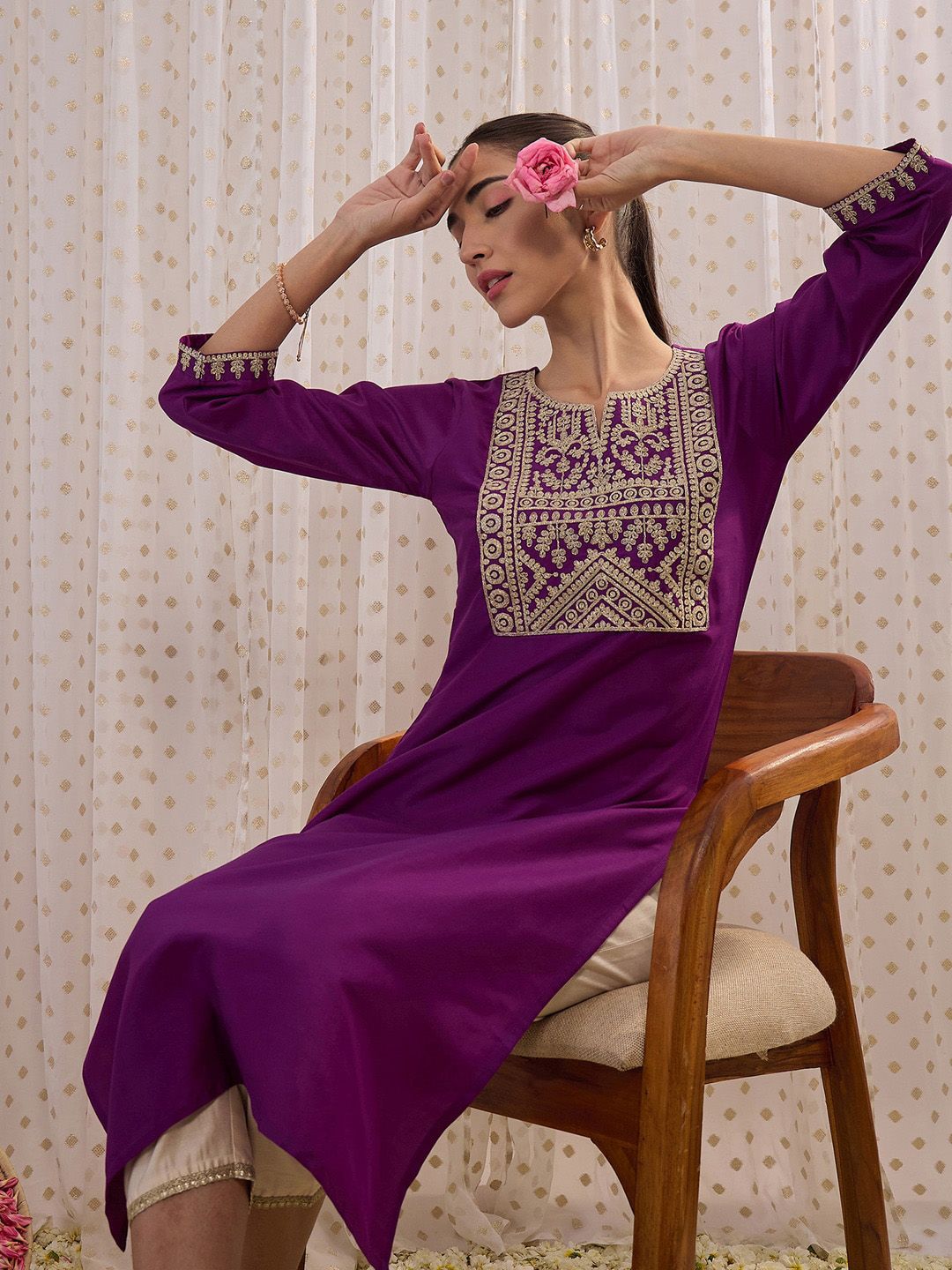 Indyancart IE Ethnic Motifs Printed Round Neck Three-Quarter Sleeves Kurta