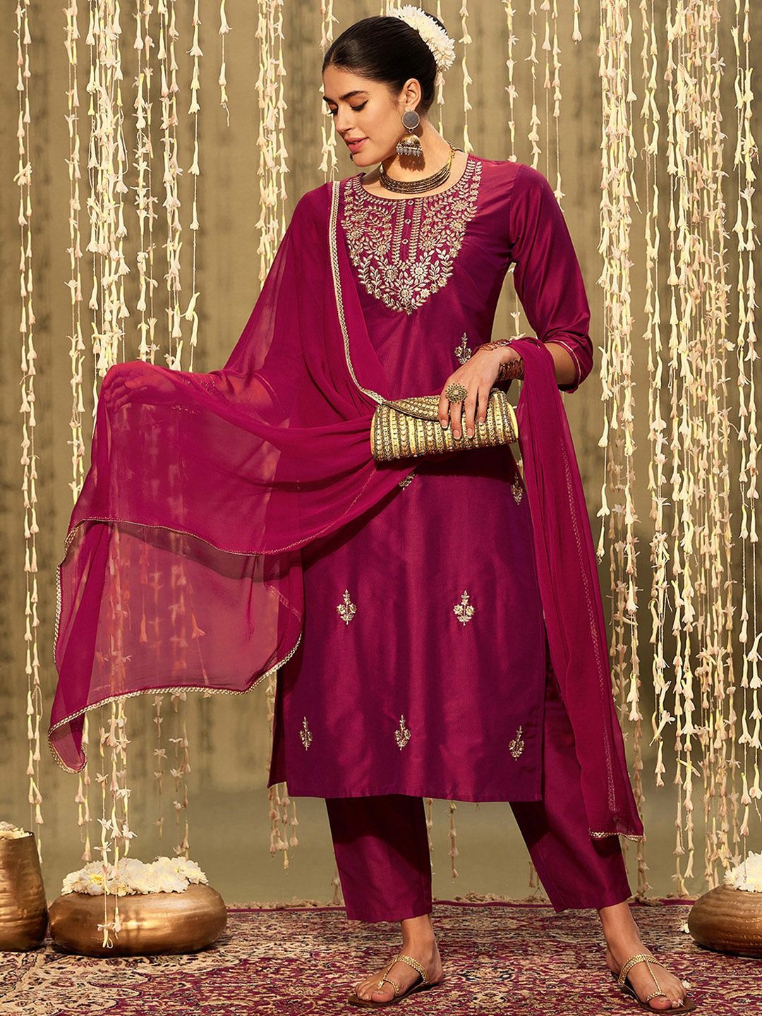 Indyancart IE Magenta Ethnic Motifs Embroidered Straight Kurta & Trouser With Dupatta