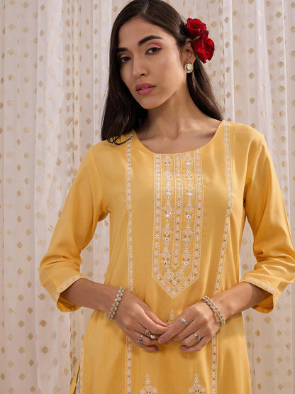 Indyancart IE Floral Embroidered Round Neck Three-Quarter Sleeves Straight Kurta