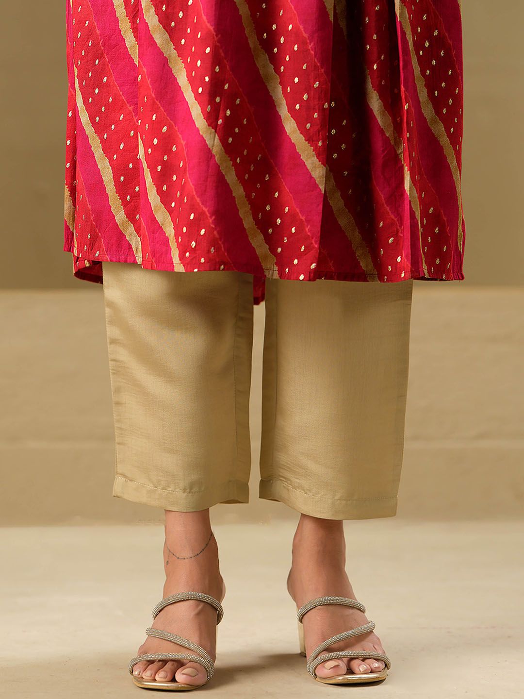 Indyancart SN Women's Leheriya Printed A-Line Kurta & Trousers Set