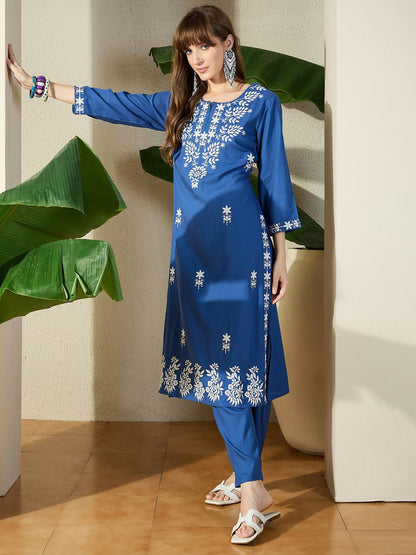 Indyancart IE Embroidered Round Neck Tunic With Trousers