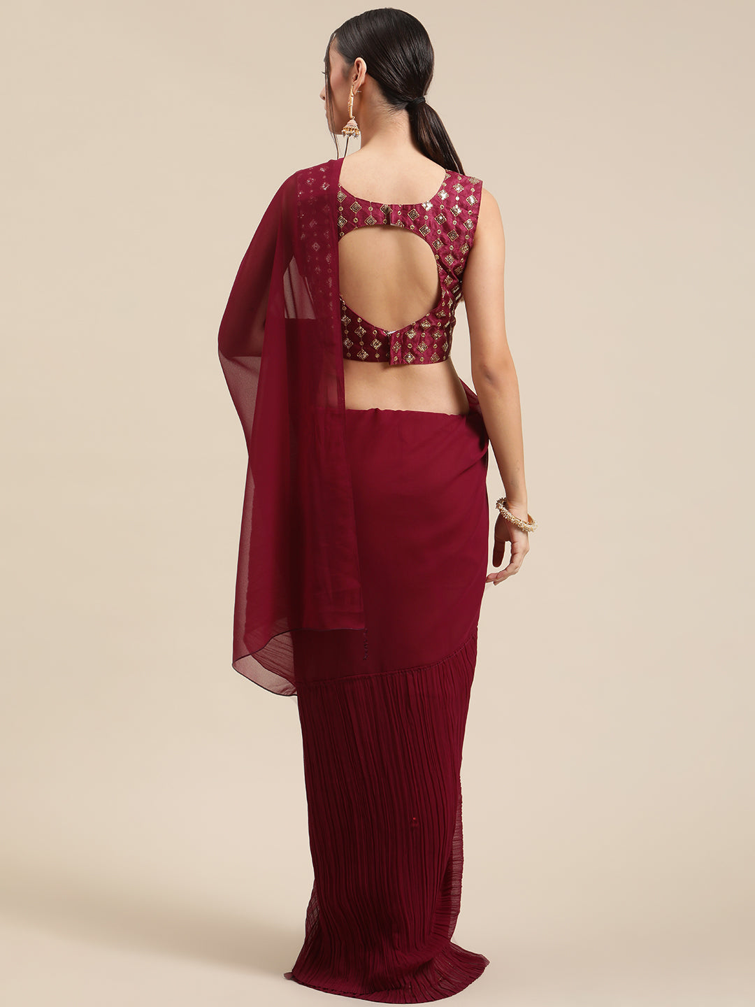 Women's Georgette Wine Solid Celebrity Saree With Blouse Piece