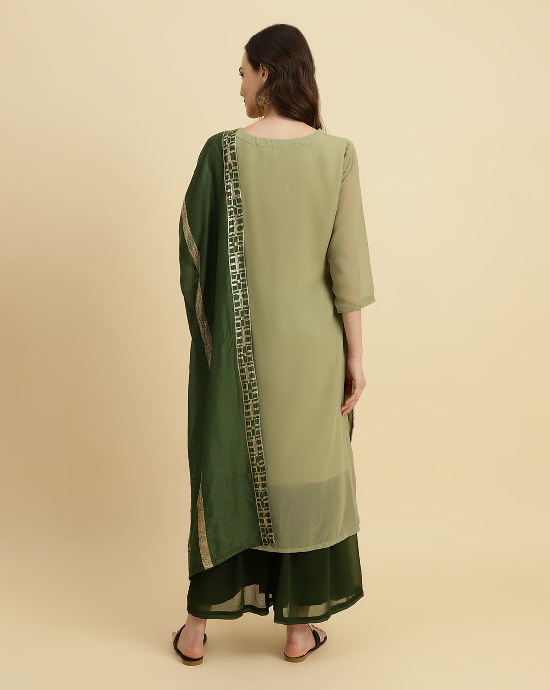 Indyancart VR Women's Green Sequened Kurta With Sharara And Sequened Ombre Dupatta