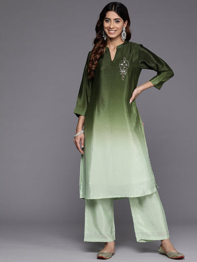 Indyancart VR Women's Mandarin Collar Placement Embroidered Kurta Paired With Tonal Bottom