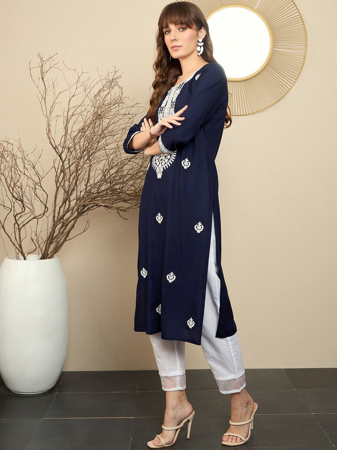 Indyancart IE Pack Of 2 Floral Embroidered Straight Kurta
