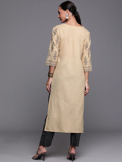 Indyancart IE Women Beige & Grey Ethnic Motifs Foil Print Straight Kurta